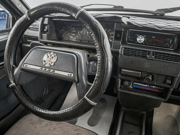 2004 Lada (ВАЗ) 21093i, зелёный, 99000 рублей - вид 9