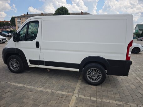 2010 Peugeot Boxer, белый, 1299000 рублей, вид 3