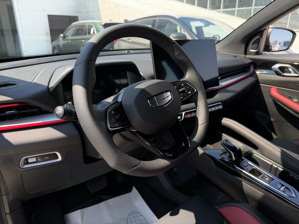 2026 Geely Coolray I Рестайлинг 2, серый - вид 10