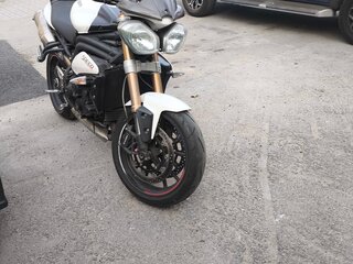 2012 Triumph Speed Triple, белый, 550000 рублей, вид 2