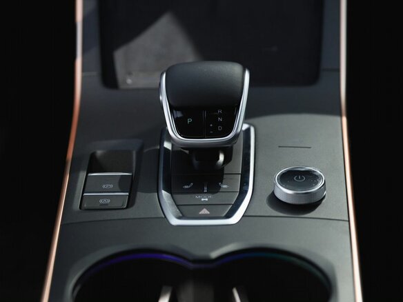 2024 Omoda C5 I, красный, 3024000 рублей - вид 22