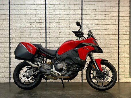 2026 Ducati Multistrada V2, красный, 2680000 рублей, вид 1