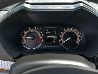 2024 Lada (ВАЗ) Vesta I Рестайлинг (NG), чёрный, 1238000 рублей, вид 5