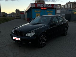 2006 Mercedes-Benz C-Класс 180 II (W203) Рестайлинг, чёрный, 800000 рублей, вид 1