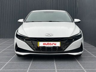 2022 Hyundai Elantra VII (CN7), белый, 1886000 рублей, вид 4
