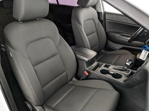 2017 Kia Sportage IV, белый - вид 23