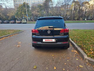 2016 Volkswagen Tiguan I Рестайлинг, чёрный, 1700000 рублей, вид 3