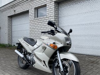 Kawasaki ZZR 250