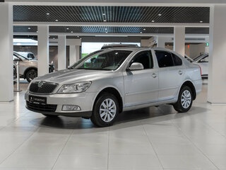 2011 Skoda Octavia II (A5) Рестайлинг, серебристый, 670000 рублей, вид 1