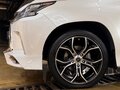 2017 Lexus LX 570 III Рестайлинг 2, белый, 11500000 рублей - вид 6