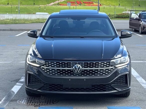 2023 Volkswagen Lavida III Рестайлинг, чёрный, 1550000 рублей - вид 2