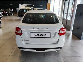 2026 Lada (ВАЗ) Granta I Рестайлинг, белый, 1082100 рублей, вид 4