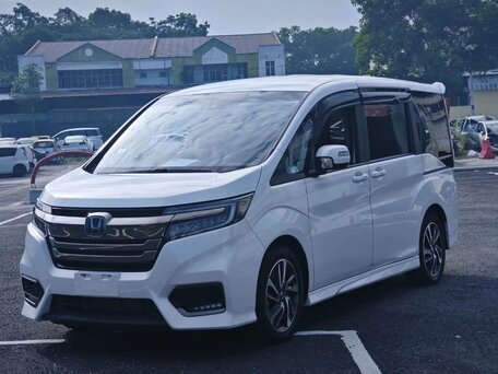 Honda Stepwgn V Рестайлинг