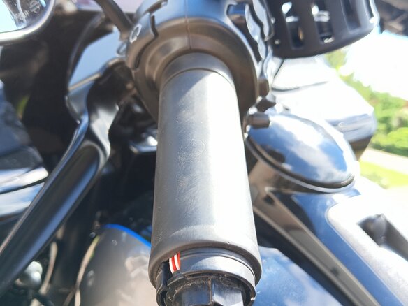 2021 Harley-Davidson Road Glide Limited, серый, 2299000 рублей - вид 28