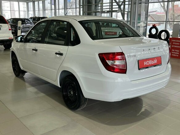 2026 Lada (ВАЗ) Granta I Рестайлинг, белый - вид 6