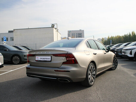 2020 Volvo S60 III, коричневый, 2690000 рублей, вид 4