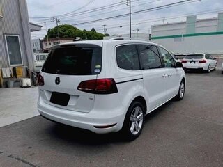 2018 Volkswagen Sharan II Рестайлинг, белый, 1399000 рублей, вид 3