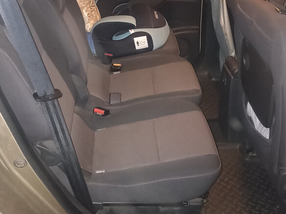 2014 Renault Scenic III Рестайлинг 2, бежевый, 900000 рублей - вид 9