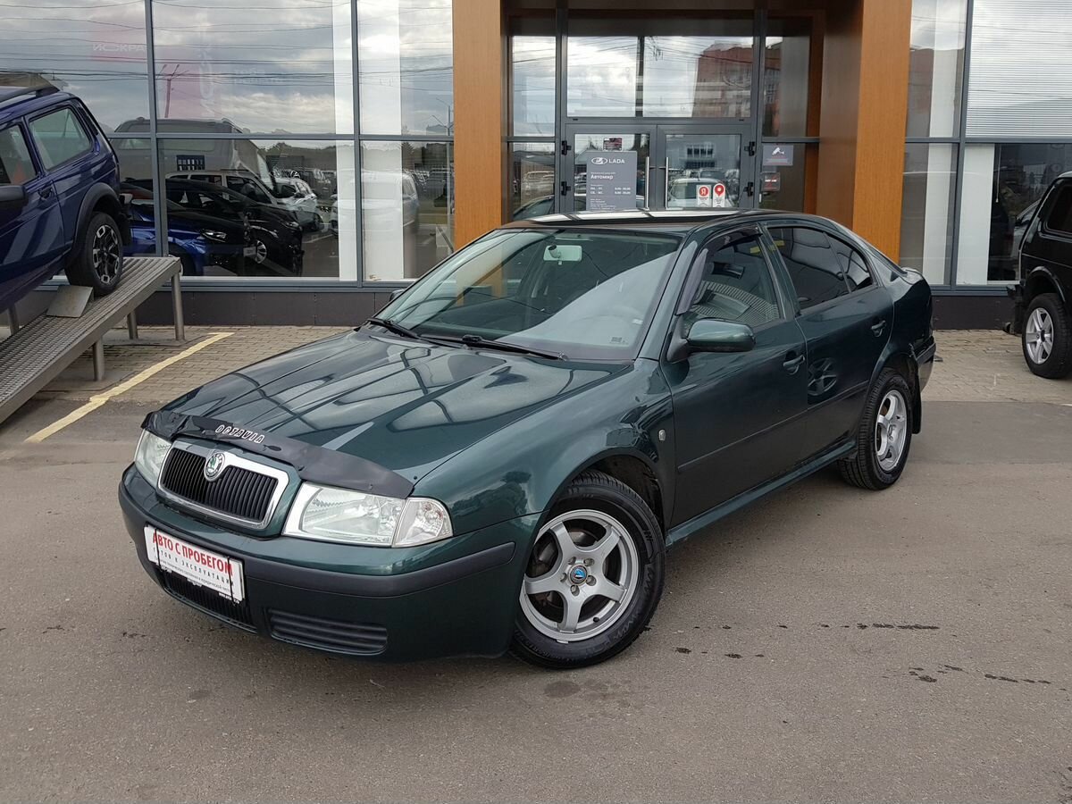 Открыть фотографии: Skoda Octavia II (A5)