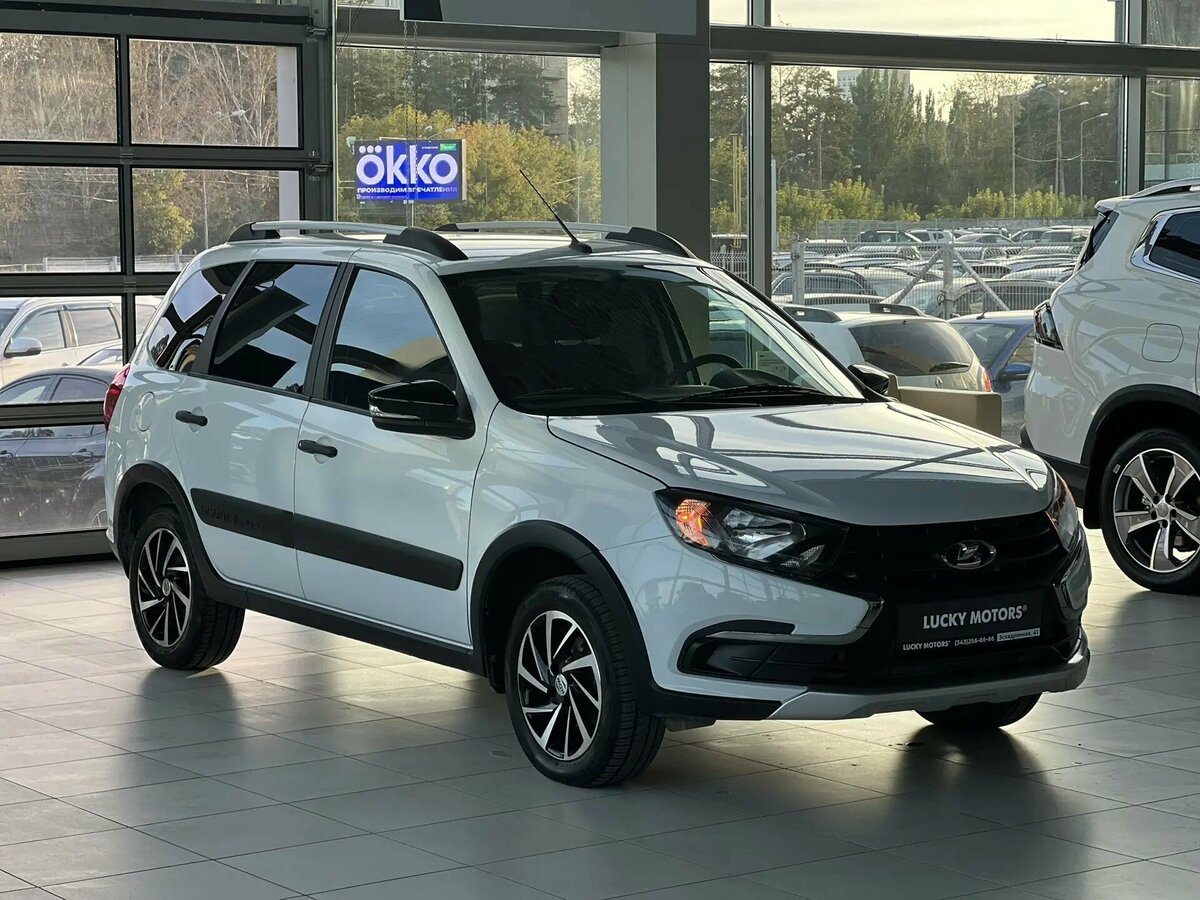 Открыть фотографии: Lada (ВАЗ) Granta I Рестайлинг