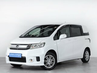 2014 Honda Freed Spike I Рестайлинг, белый, 1299000 рублей, вид 3