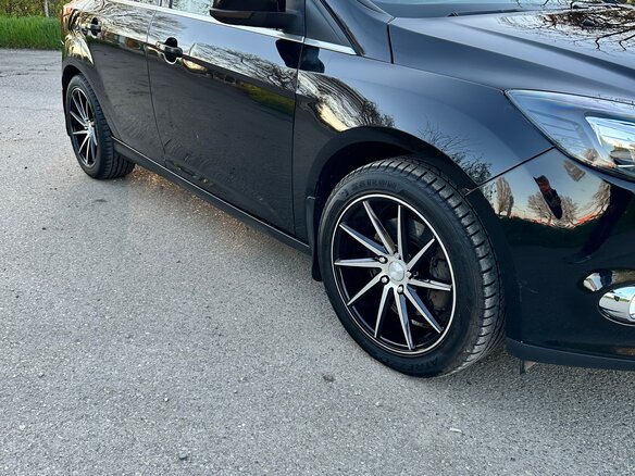 2011 Ford Focus III, чёрный, 900000 рублей - вид 8