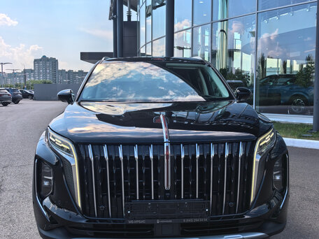 Hongqi HS7 II