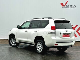 2011 Toyota Land Cruiser Prado 150 Series, белый, 2845000 рублей, вид 3