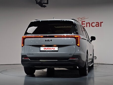 2025 Kia Carnival IV Рестайлинг, серый, 5760000 рублей, вид 5