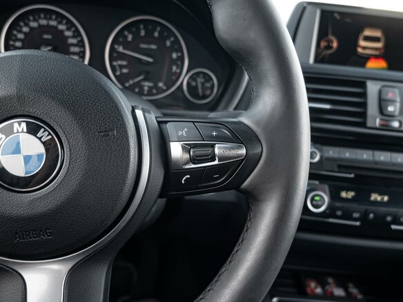 2016 BMW 3 серии 320i xDrive VI (F3x) Рестайлинг, белый - вид 17