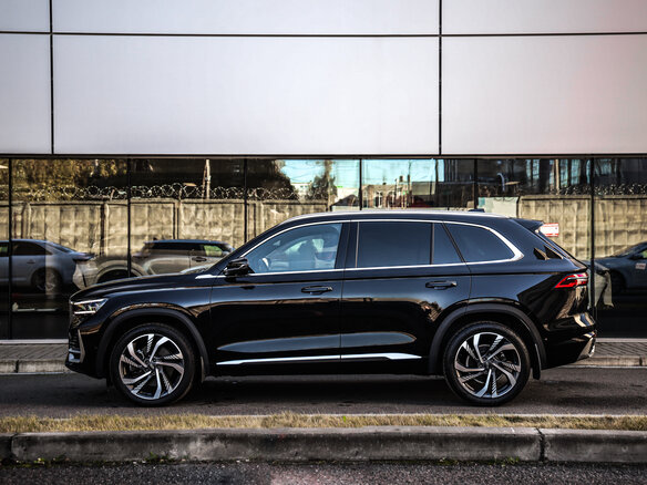 2024 Geely Monjaro I, чёрный, 3399777 рублей - вид 8