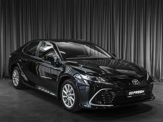 2021 Toyota Camry VIII (XV70) Рестайлинг, чёрный, 3949000 рублей, вид 1