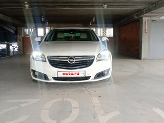 2013 Opel Insignia I Рестайлинг, белый, 925000 рублей, вид 1
