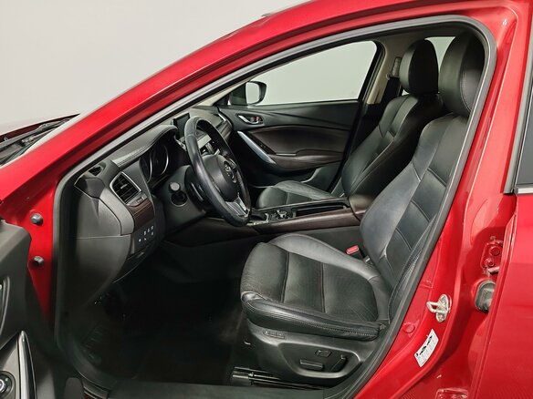 2016 Mazda 6 III (GJ) Рестайлинг, красный, 1700000 рублей - вид 14