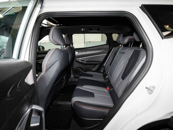 2026 Geely Cityray, белый, 3344990 рублей - вид 11