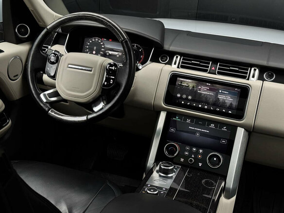 2019 Land Rover Range Rover Long IV Рестайлинг, белый, 7400000 рублей - вид 9