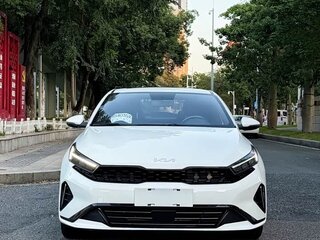 2023 Kia K3 II (China Market) Рестайлинг, белый, 1800000 рублей, вид 2