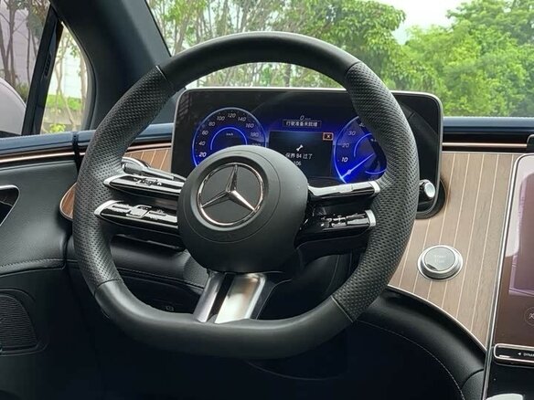 2023 Mercedes-Benz EQE 350+, белый - вид 12