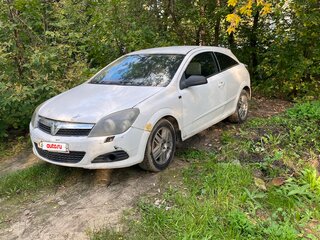 2011 Opel Astra GTC H Рестайлинг, белый, 320000 рублей, вид 1