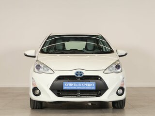 2016 Toyota Aqua I Рестайлинг, белый, 939000 рублей, вид 2
