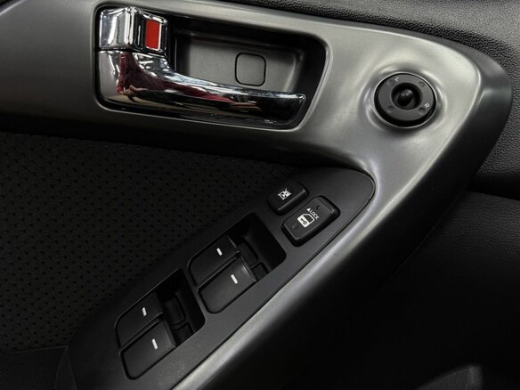 2012 Kia Cerato 6-speed II, чёрный - вид 13