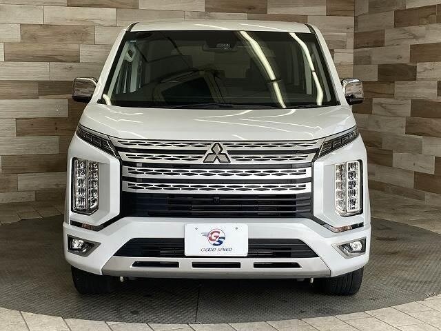 Открыть фотографии: Mitsubishi Delica D:5 I Рестайлинг