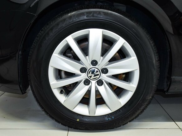 2013 Volkswagen Passat B7, чёрный, 1299000 рублей - вид 8