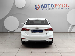 2018 Hyundai Solaris II, белый, 1057000 рублей, вид 4