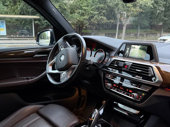 2017 BMW X3 20d xDrive III (G01), чёрный - вид 5