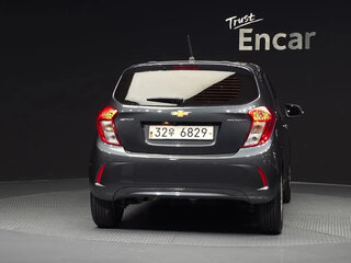 2022 Chevrolet Spark IV Рестайлинг, серый, 914000 рублей, вид 4