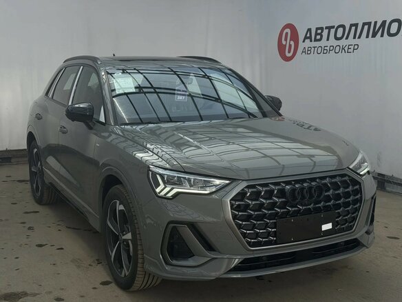 2026 Audi Q3 45 TFSI II (F3), серый, 4990000 рублей - вид 6