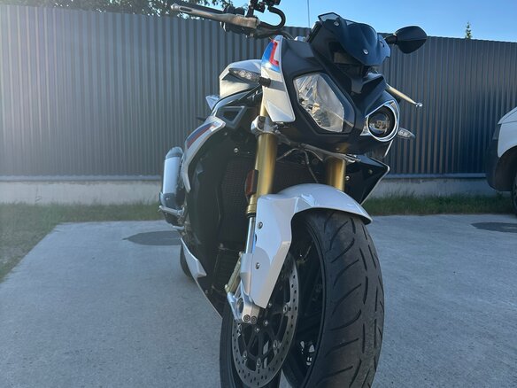 2019 BMW S 1000 R, белый, 2100000 рублей - вид 14