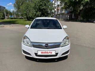 2010 Opel Astra H Рестайлинг, белый, 380000 рублей, вид 3
