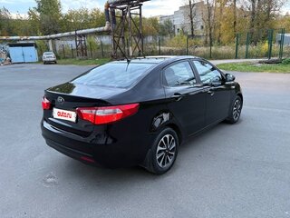 2015 Kia Rio III, чёрный, 970000 рублей, вид 4